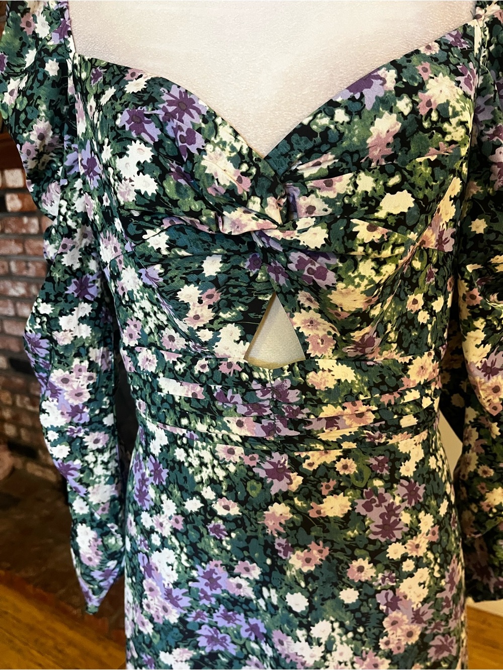 Astr the Label $138 NWOT PTP 23 Jamila Floral Keyhole Long Sleeve Dress - Picture 5 of 8